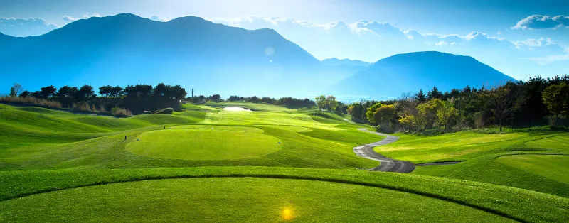 japan2golfcourt.webp